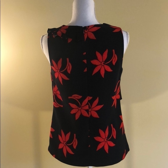 Banana Republic Navy and Red Floral Top - Picture 3 of 8